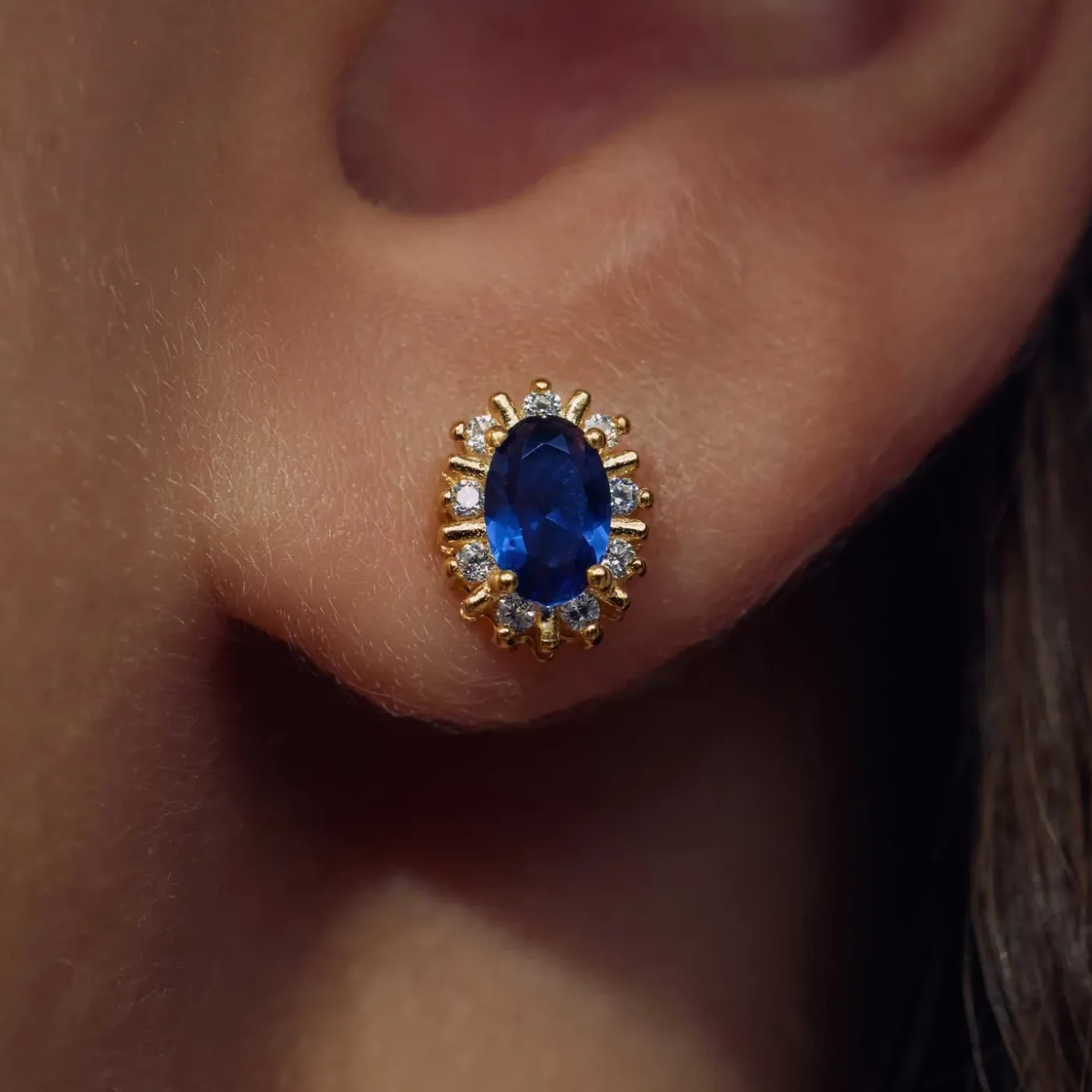 Mia Colore Azure 925 Sterling Silber vergoldete Ohrstecker mit blauem Zirkoniastein|Parte di Me Hot