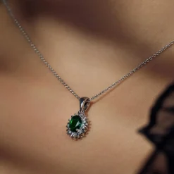 Sorprendimi 925 Sterling Silber Halskette und Ohrstecker Geschenkset mit grünen Zirkonia Steinen|Parte di Me Sale